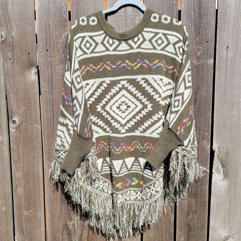 Olive Green Geo Knit Pattern Fringe Trim Batwing Sleeve‎ Poncho Sweater 8/10